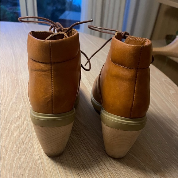 Camper cognac leather heeled hiking boots size 37 - Picture 3 of 6